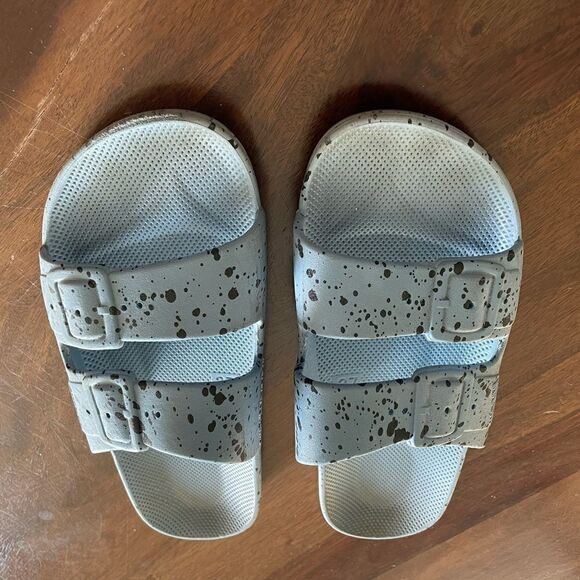 Vegan Sandals by Freedom Moses - Picture 2 of 5